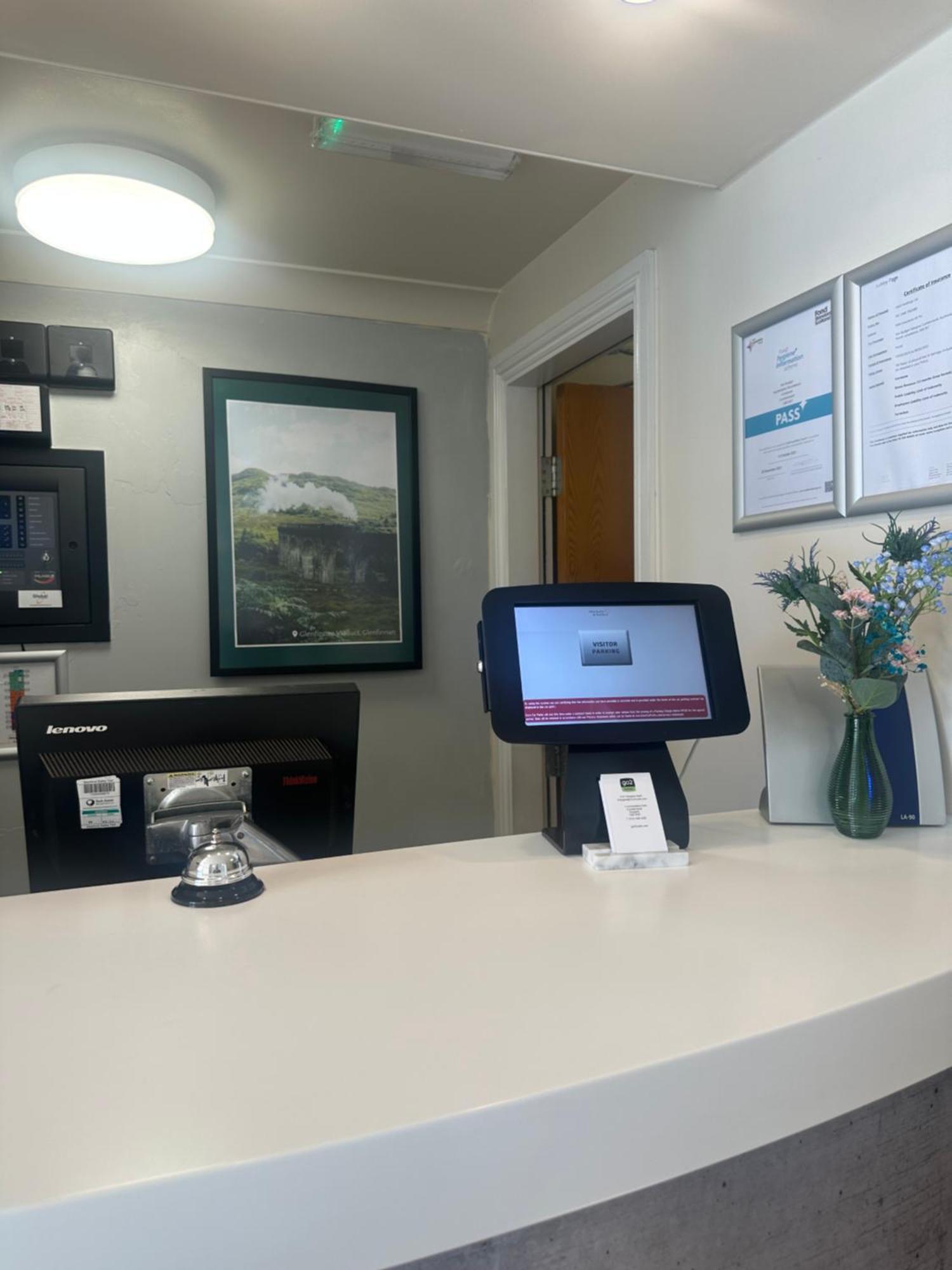 Go2 Glasgow Cumbernauld Hotel - Free Parking And Pet Friendly Exteriér fotografie