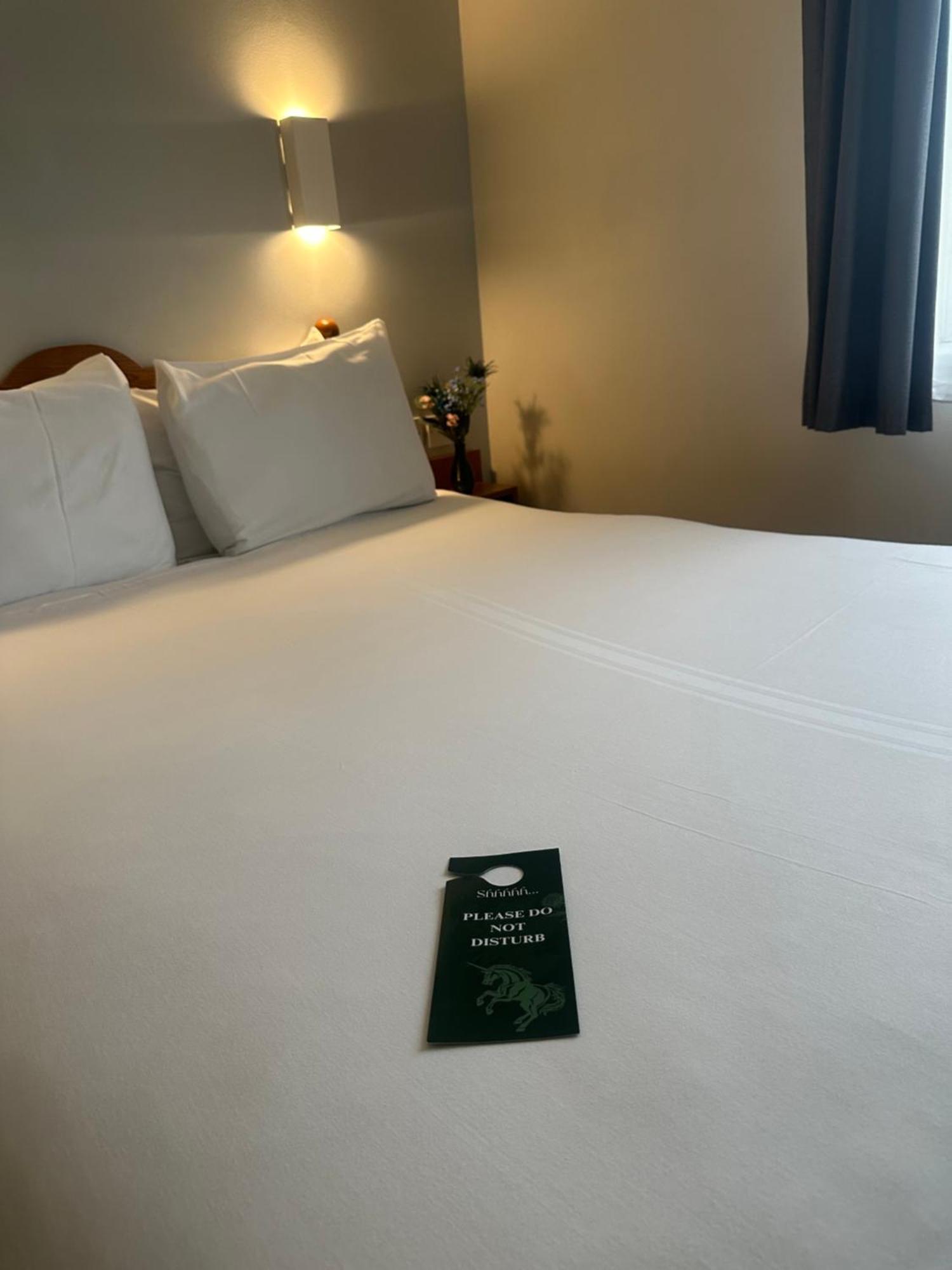 Go2 Glasgow Cumbernauld Hotel - Free Parking And Pet Friendly Exteriér fotografie