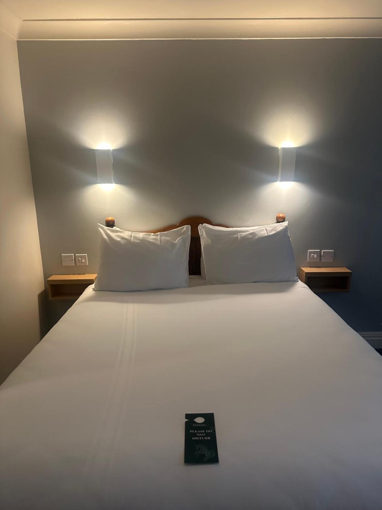 Go2 Glasgow Cumbernauld Hotel - Free Parking And Pet Friendly Exteriér fotografie
